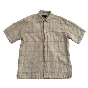 Donald J. Trump Signature Collection shirt